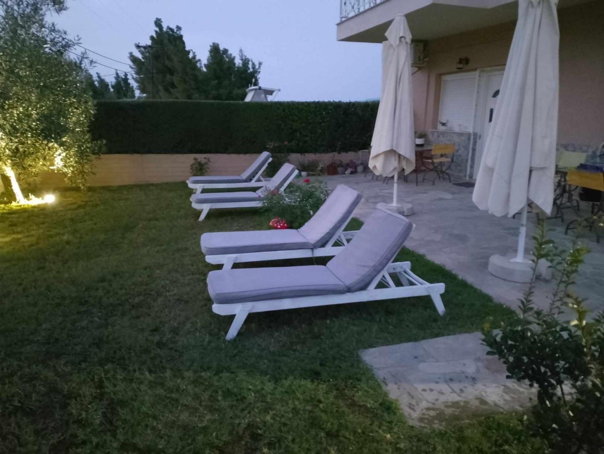 帕利乌里翁Alexandra'S Garden公寓 外观 照片